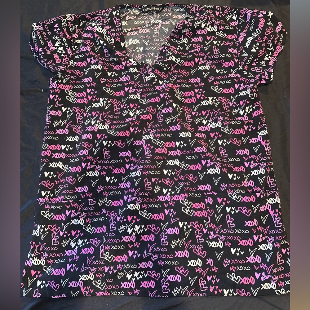 Scrub top